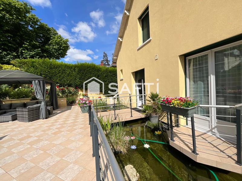 Maison - 123 m² - 6 pièces