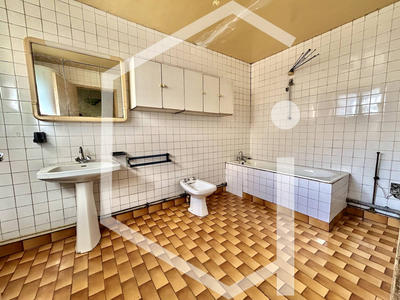 Maison - 120 m² - 6 pièces