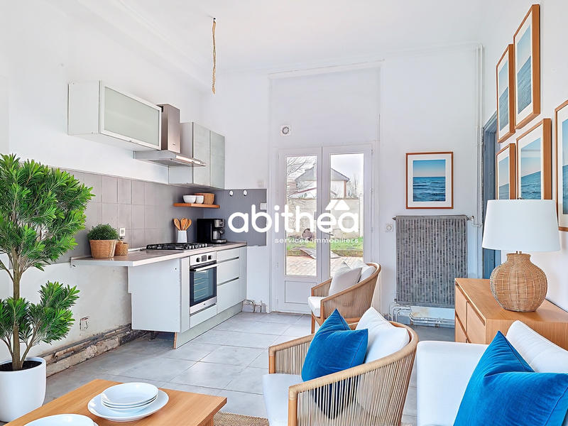 Maison - 100 m² - 5 pièces