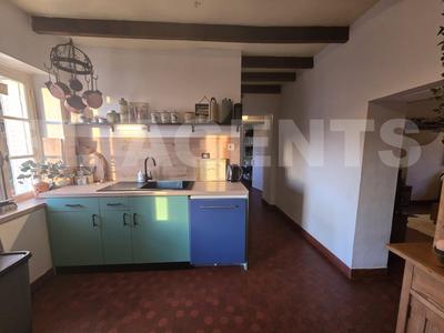 Maison - 104 m² - 5 pièces