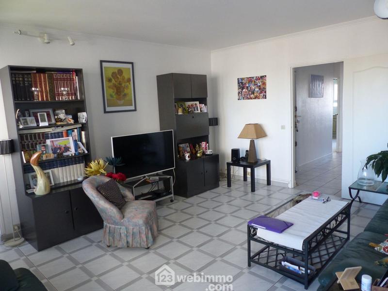 Appartement - 99 m² - 5 pièces