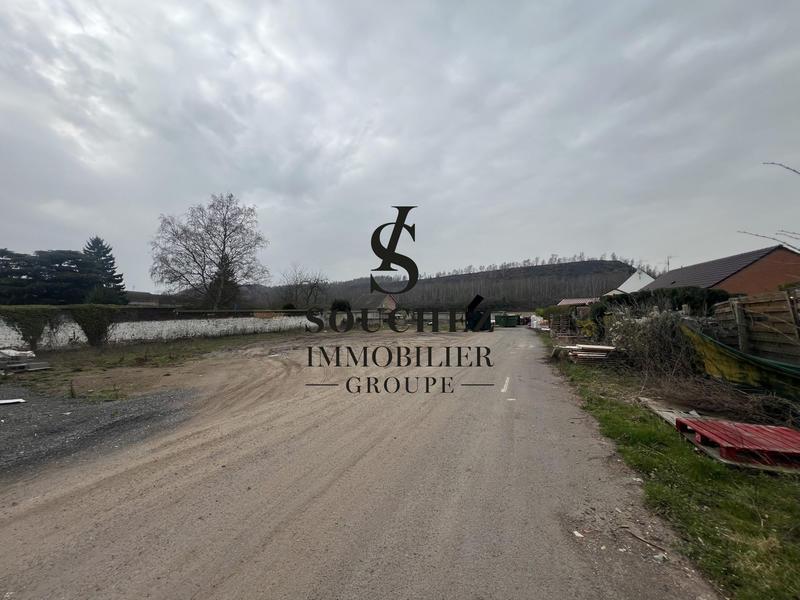 Local d'activités - 1 177 m²