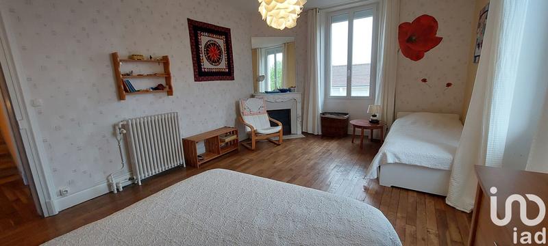 Maison - 177 m² - 7 pièces