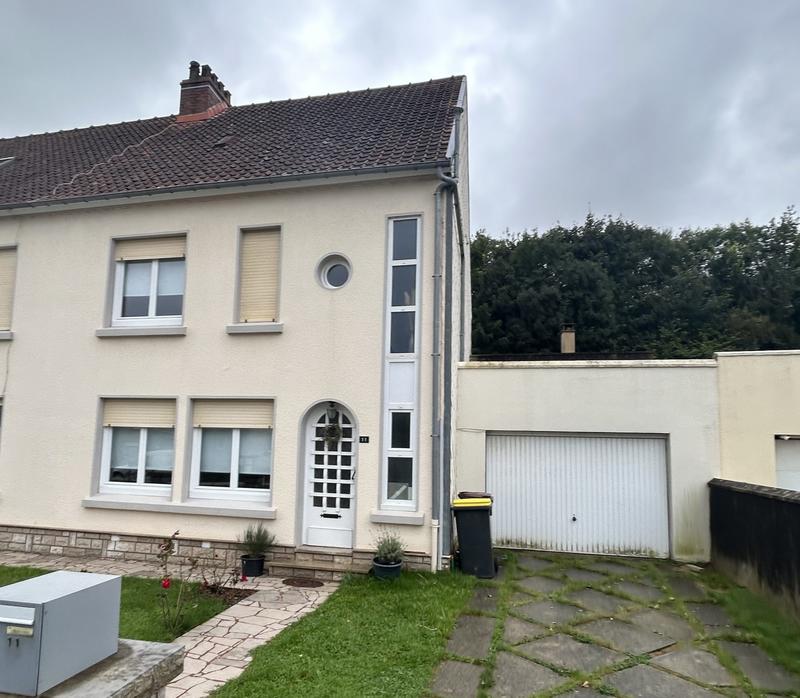 Maison - 115 m² - 5 pièces