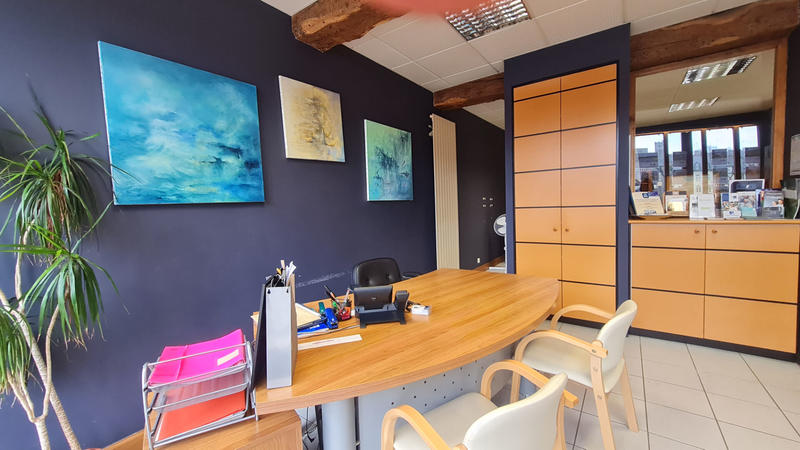 Immeuble - 9 pièces