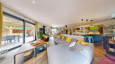 Maison - 124 m² - 5 pièces