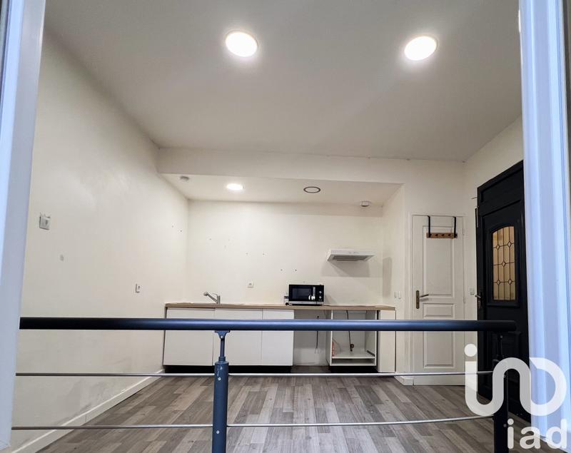 Studio - 42 m² - 1 pièce