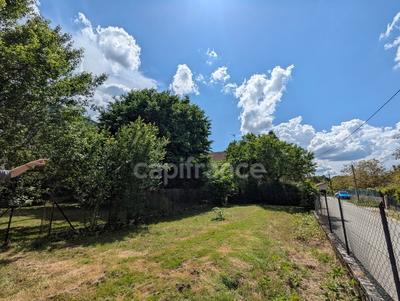 Maison - 84 m² - 5 pièces