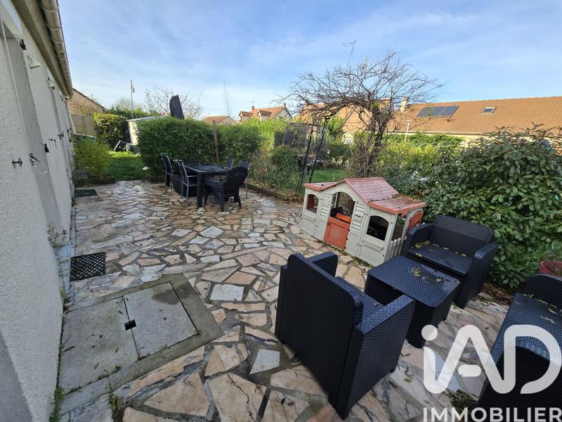 Maison - 98 m² - 4 pièces