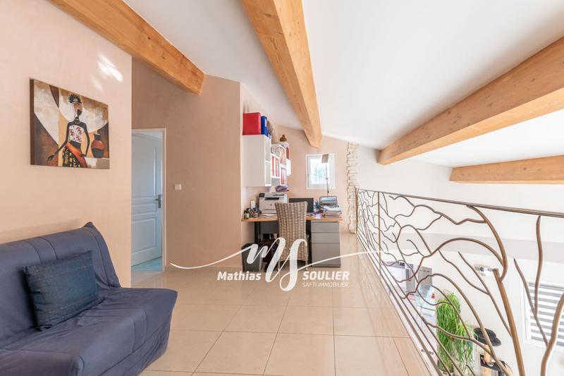 Villa - 260 m² - 9 pièces