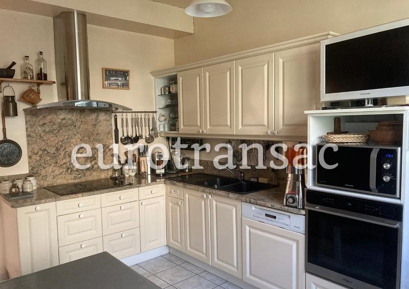 Maison - 137 m² - 4 pièces