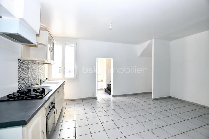 Maison de village - 86 m² - 4 pièces