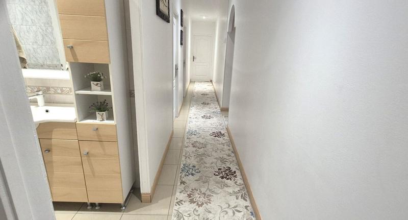 Maison - 121 m² - 5 pièces