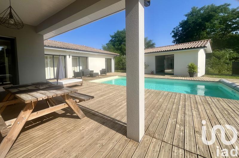 Maison - 135 m² - 5 pièces