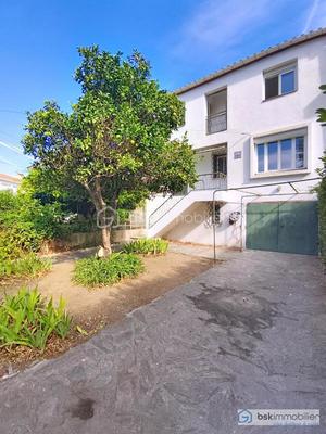 Maison - 174 m² - 7 pièces