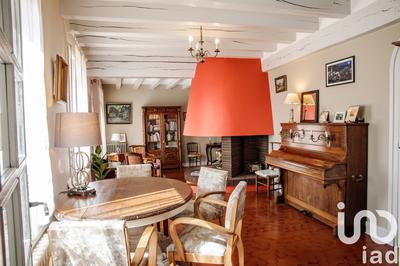 Maison - 248 m² - 10 pièces