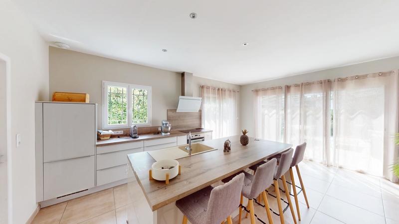 Maison - 130 m² - 5 pièces