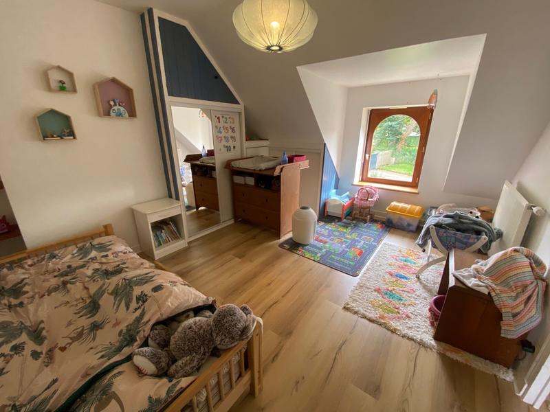 Maison - 180 m² - 8 pièces