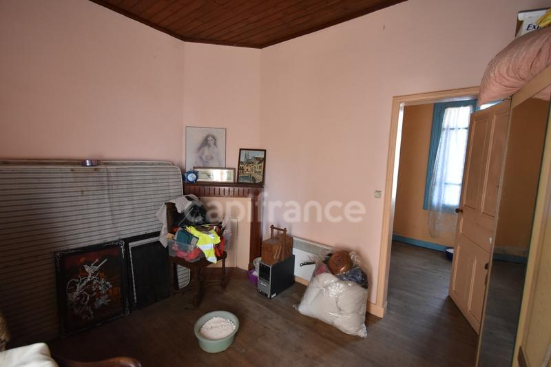 Maison - 141 m² - 10 pièces