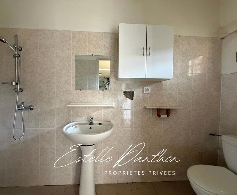 Maison - 140 m² - 8 pièces