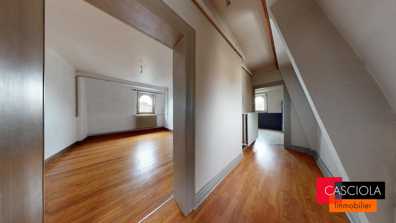 Appartement - 144 m² - 4 pièces