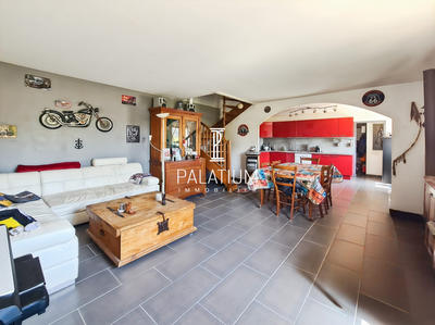 Maison - 134 m² - 6 pièces