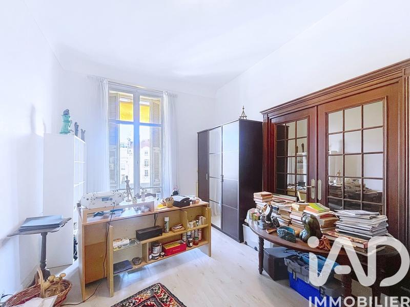 Appartement - 203 m² - 6 pièces