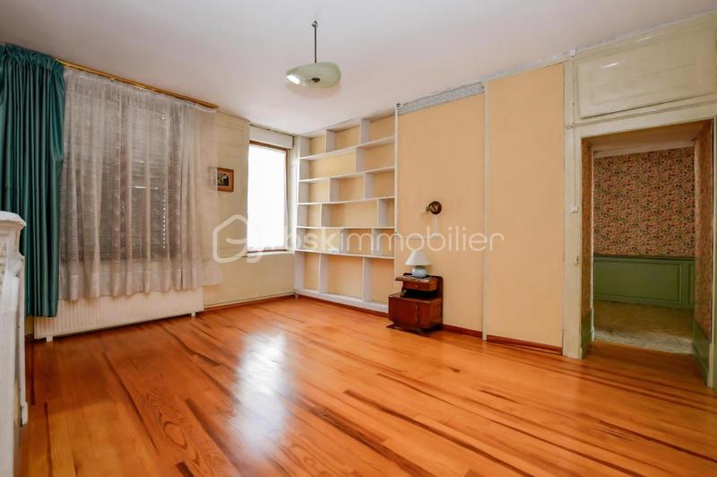 Maison de ville - 180 m² - 6 pièces