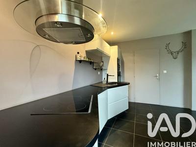 Maison - 89 m² - 4 pièces