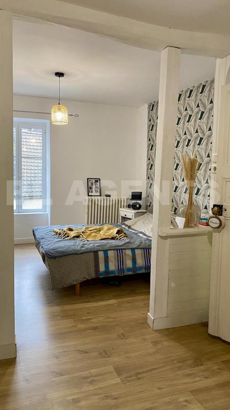 Maison de ville - 140 m² - 7 pièces