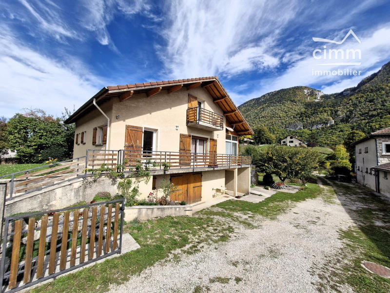 Maison - 135 m² - 4 pièces