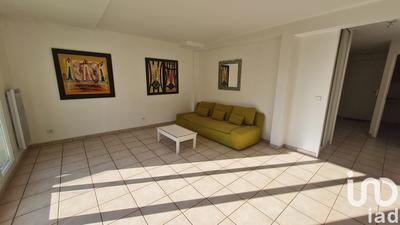 Maison - 94 m² - 5 pièces