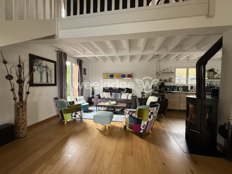 Maison traditionnelle - 207 m² - 6 pièces