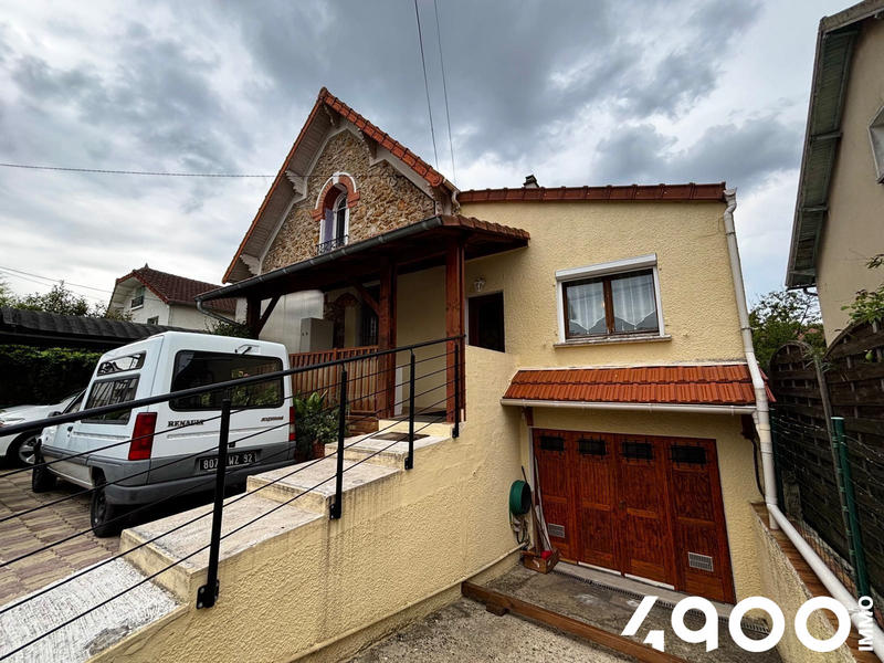 Maison - 152 m² - 6 pièces