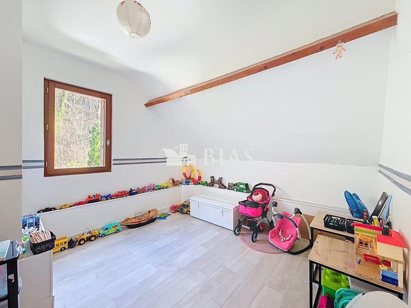 Maison - 132 m² - 7 pièces