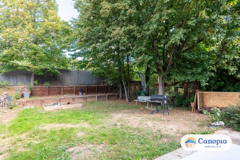 Maison traditionnelle - 93 m² - 5 pièces