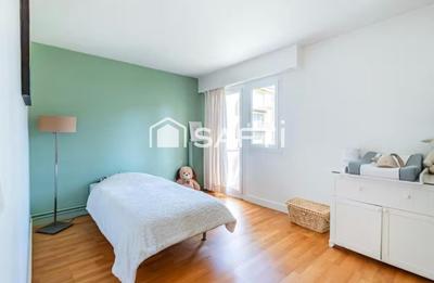 Appartement - 88 m² - 3 pièces