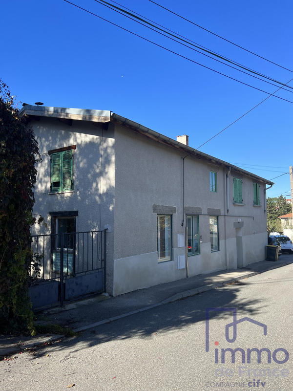 Maison ancienne - 137 m² - 7 pièces