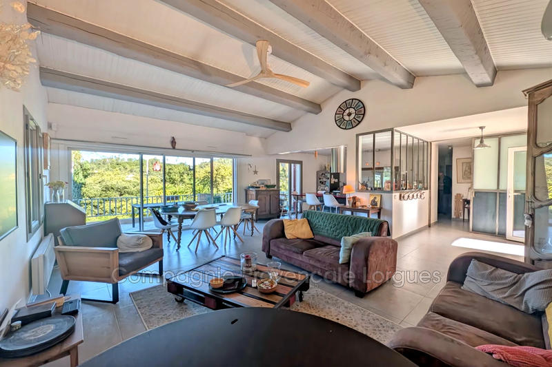 Villa - 160 m² - 6 pièces