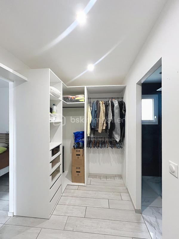 Maison - 159 m² - 6 pièces