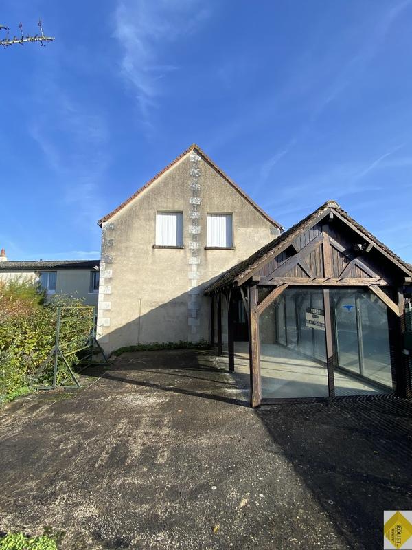 Maison - 96 m² - 5 pièces