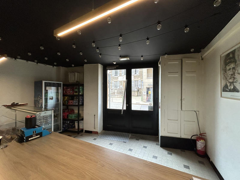 Fonds de commerce - Local commercial - 114 m²