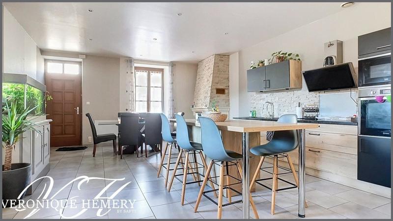 Maison - 132 m² - 7 pièces