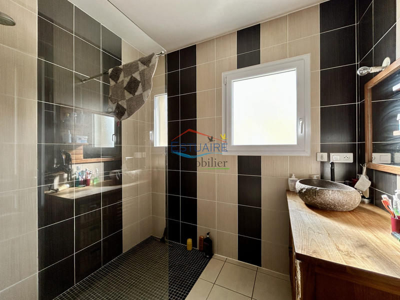 Maison - 119 m² - 6 pièces