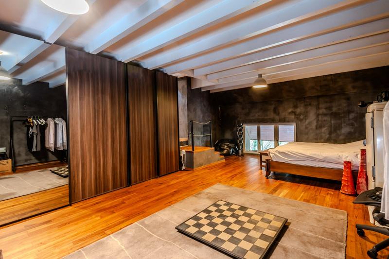 Maison - 112 m² - 2 pièces