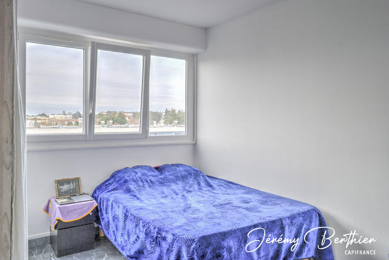 Appartement - 84 m² - 5 pièces