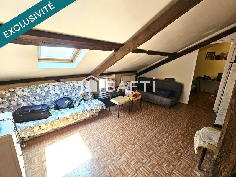 Maison - 205 m² - 8 pièces