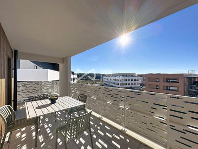 Appartement - 125 m² - 5 pièces