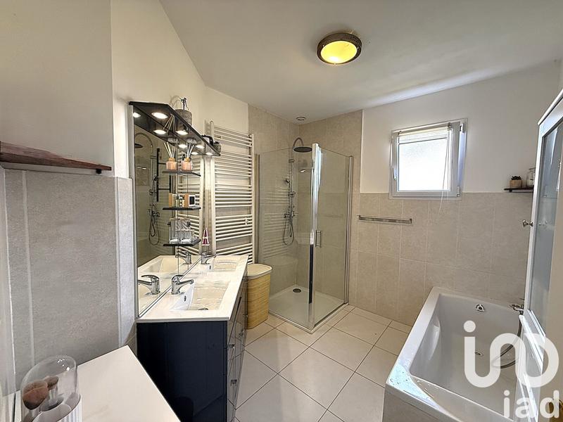 Maison - 101 m² - 5 pièces