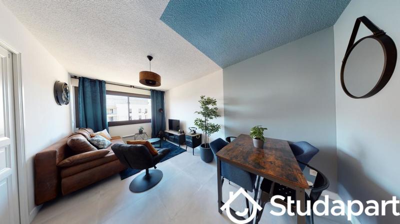 Chambre - 10 m² - 1 pièce